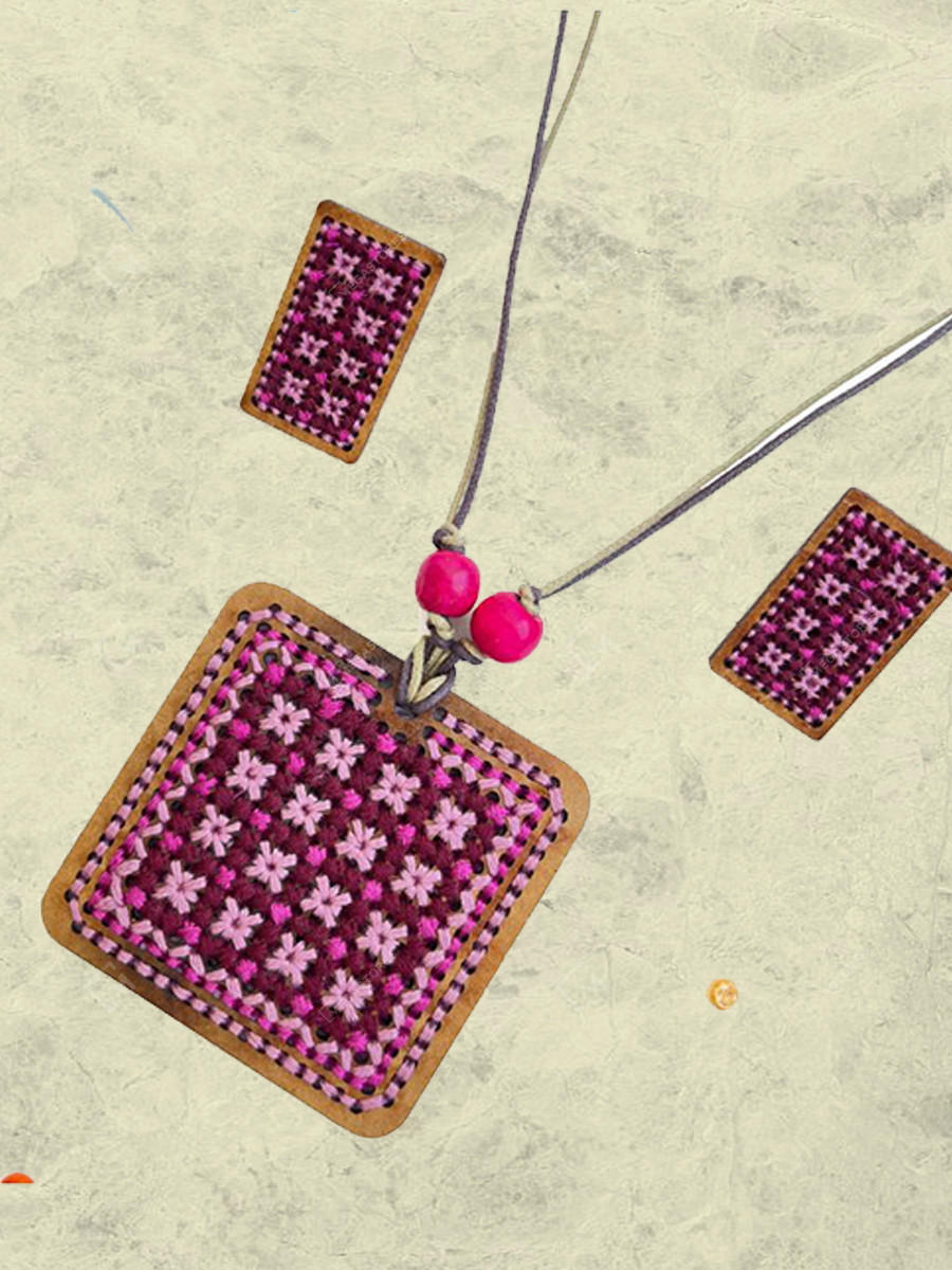 Megastores - Purple Square Cross Stitch Embroidery Wood Necklace